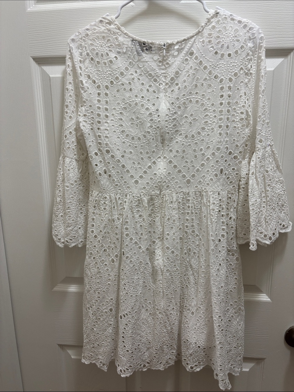 💐 Express White Eyelet Lace Babydoll Dress - Picture 5 of 6